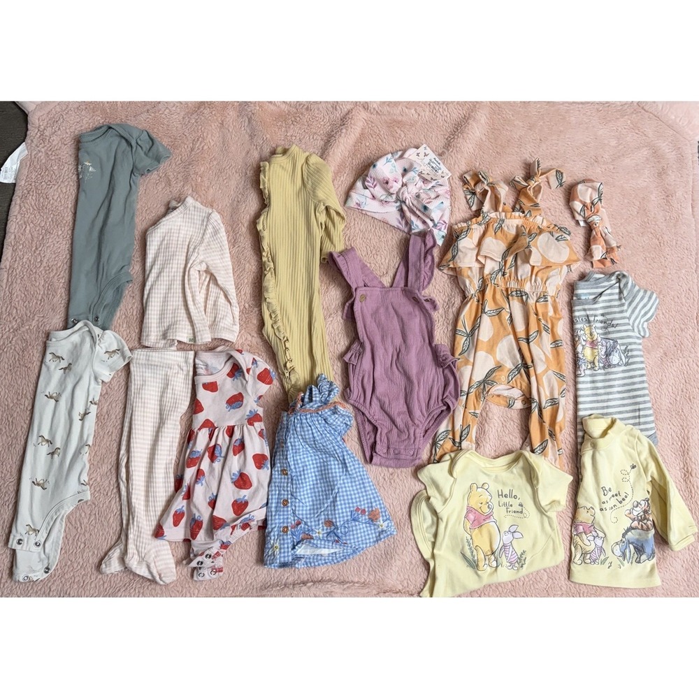Baby Girl Newborn 3-6 Months Outfits Clothes Lot Of 14 Sleepers Accessories‎
